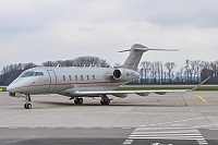 VistaJet – Bombardier BD-100-1A10 Challenger 350 PH-VCG