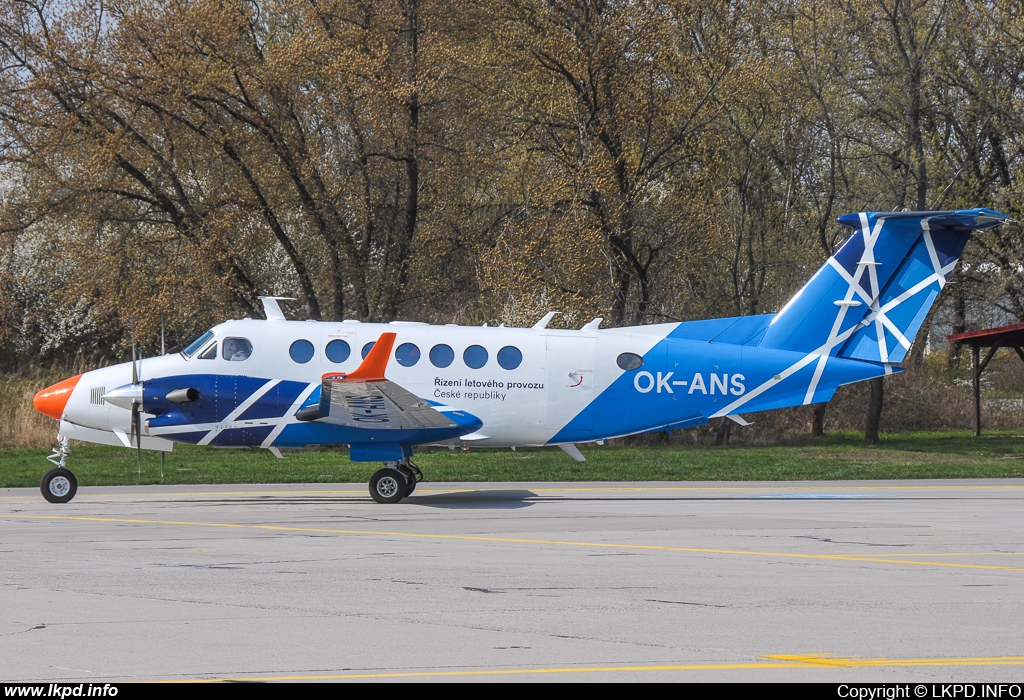 Air Navigation Services – Beech 350i OK-ANS