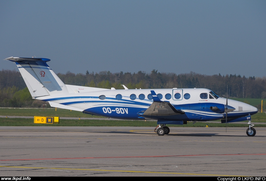 Savencia – Beech 350i OO-SDV