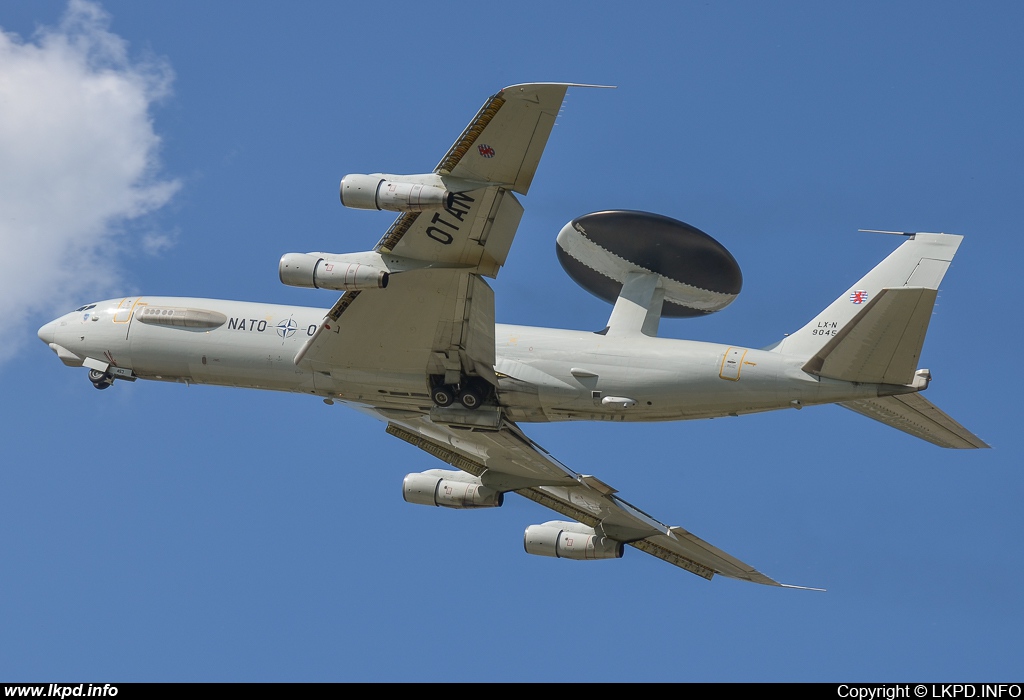 NATO – Boeing E-3A AWACS LX-N90453