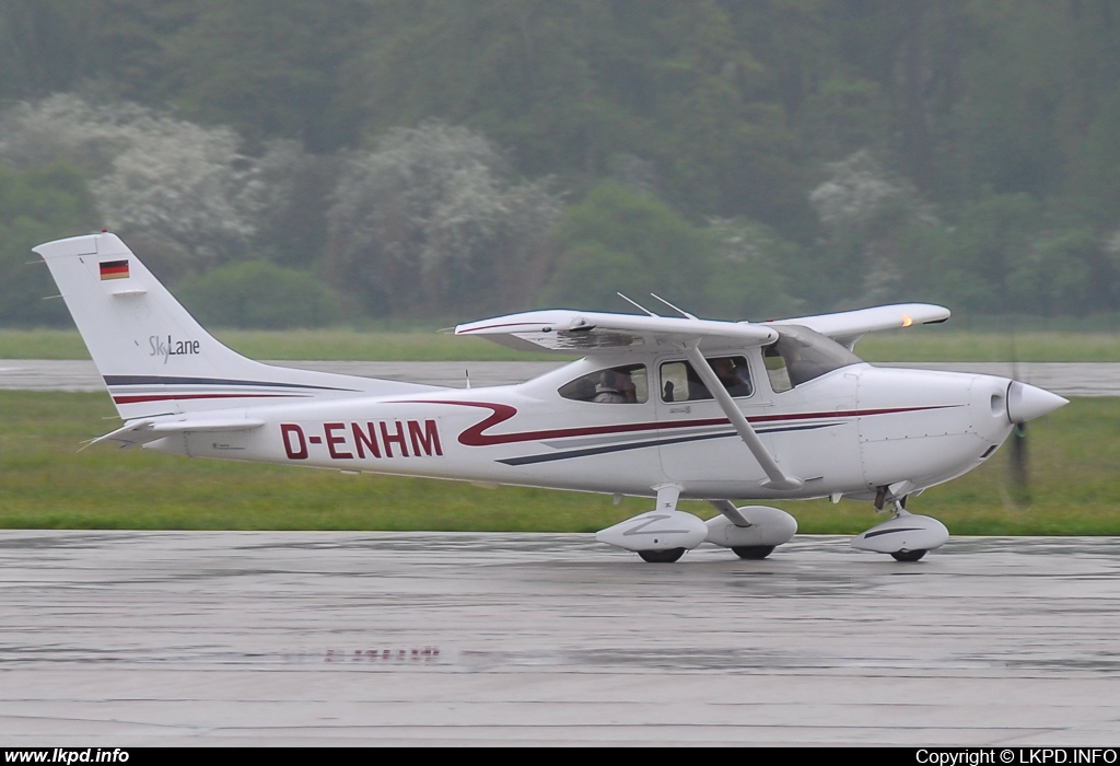Private/Soukrom – Cessna T182T TC Skylane D-ENHM