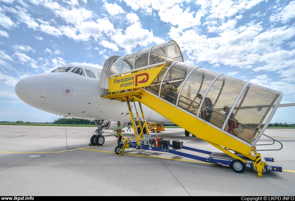 Bulgarian Air Charter – Airbus A320-231 LZ-LAG