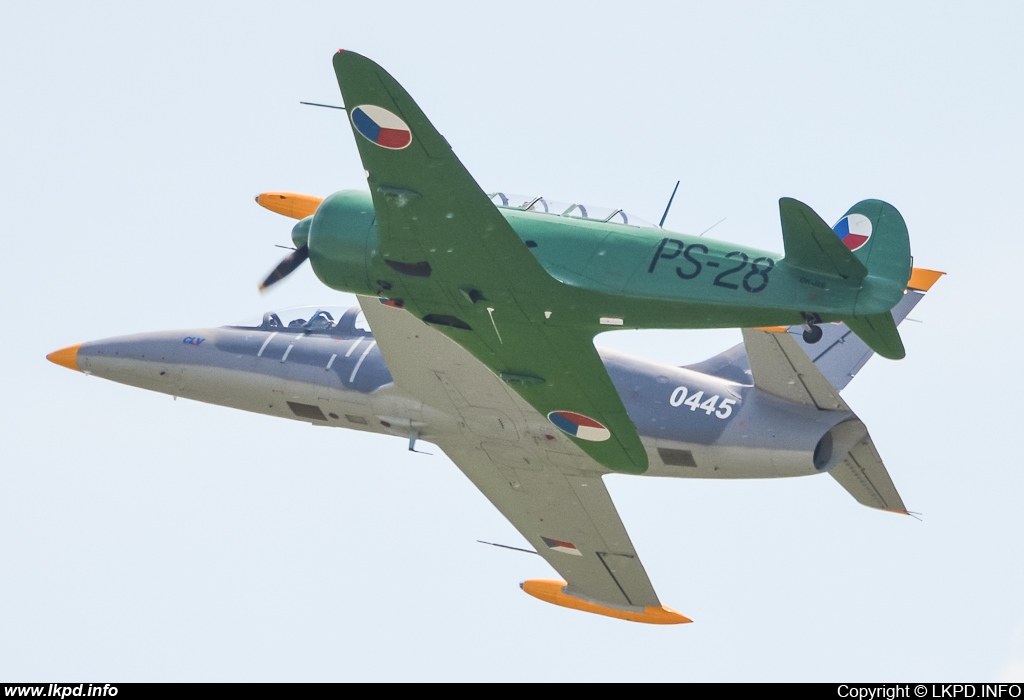 LOM-CLV – Let C-11 (Yak-11) OK-JZE