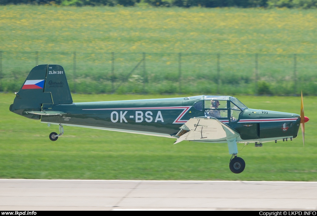 Private/Soukrom – Zlin Z-326M OK-BSA