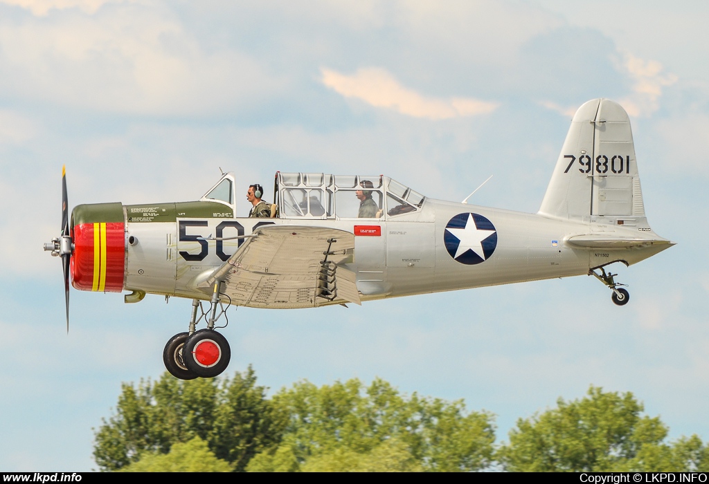 Private/Soukrom – Consolidated BT-18B N71502