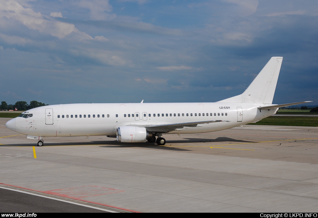 Cargoair – Boeing B737-49R LZ-CGY