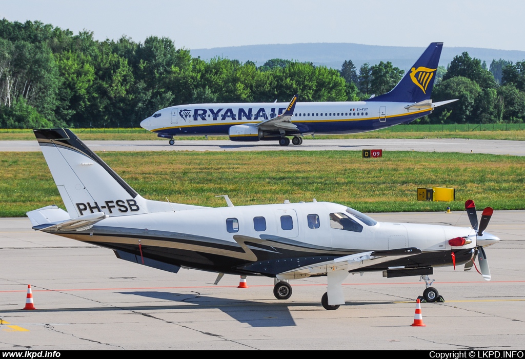 Air Frans – Socata TBM 700N PH-FSB