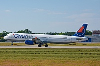 Onur Air – Airbus A321-231 TC-OBK