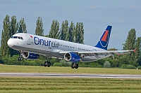 Onur Air – Airbus A321-231 TC-OBK