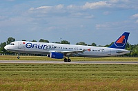 Onur Air – Airbus A321-231 TC-OBK