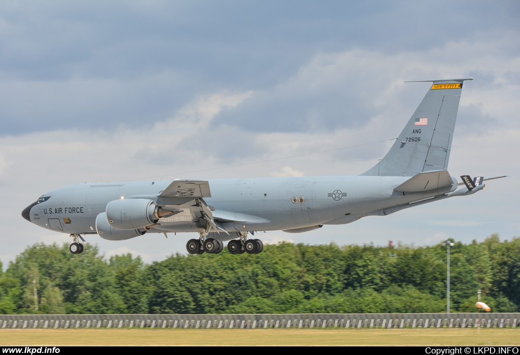 USAF – Boeing KC-135R Stratotanker 57-2606