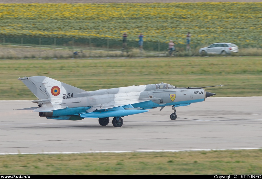 Romanian Air Force – Mikoyan-Gurevich MiG-21MF-75 6824