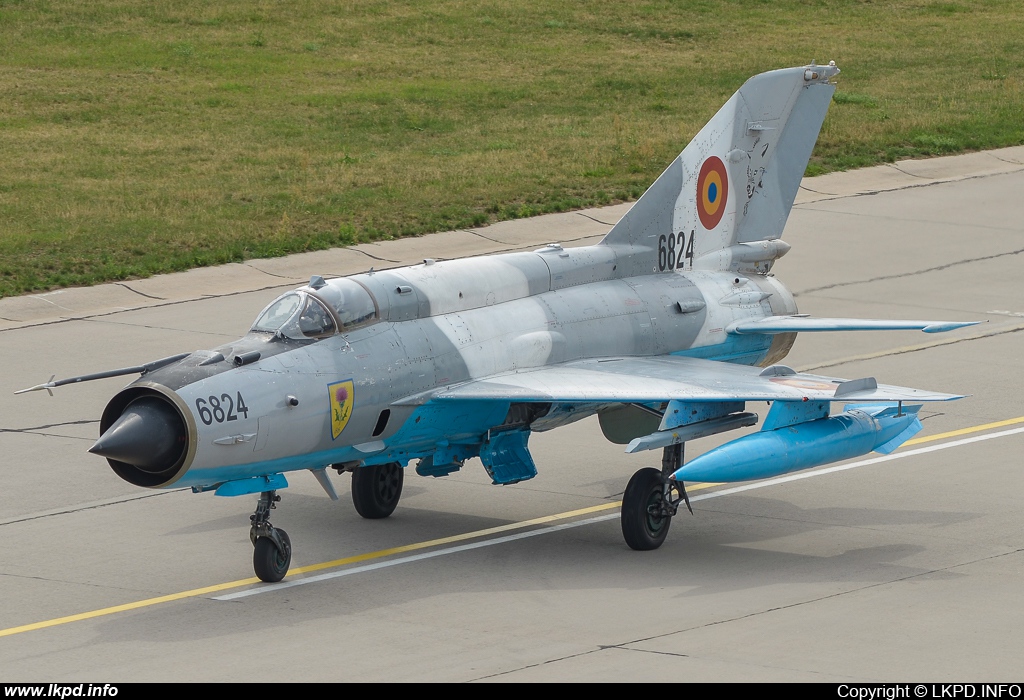 Romanian Air Force – Mikoyan-Gurevich MiG-21MF-75 6824