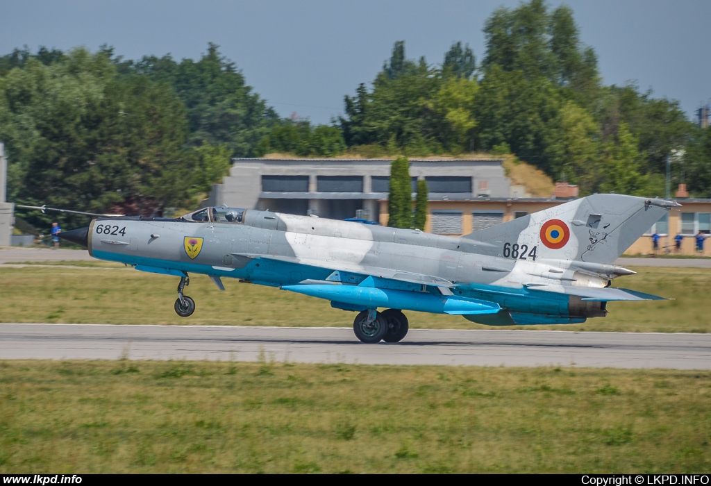 Romanian Air Force – Mikoyan-Gurevich MiG-21MF-75 6824