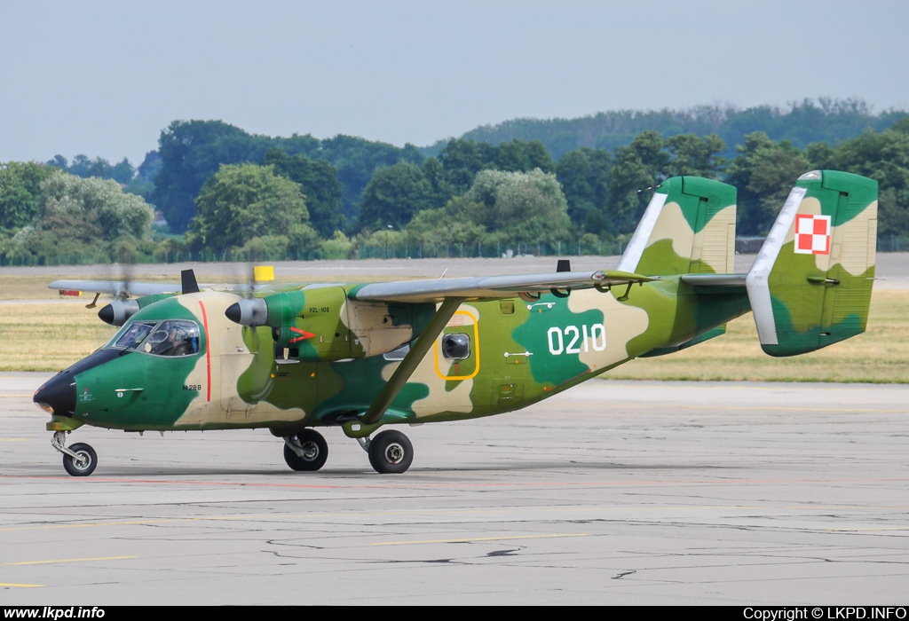 Poland Air Force – PZL - Mielec M-28-1R 0210