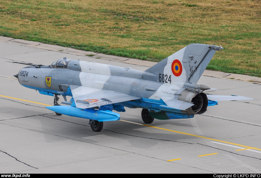 Romanian Air Force – Mikoyan-Gurevich MiG-21MF-75 6824