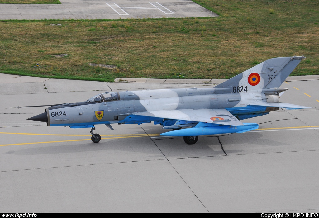 Romanian Air Force – Mikoyan-Gurevich MiG-21MF-75 6824