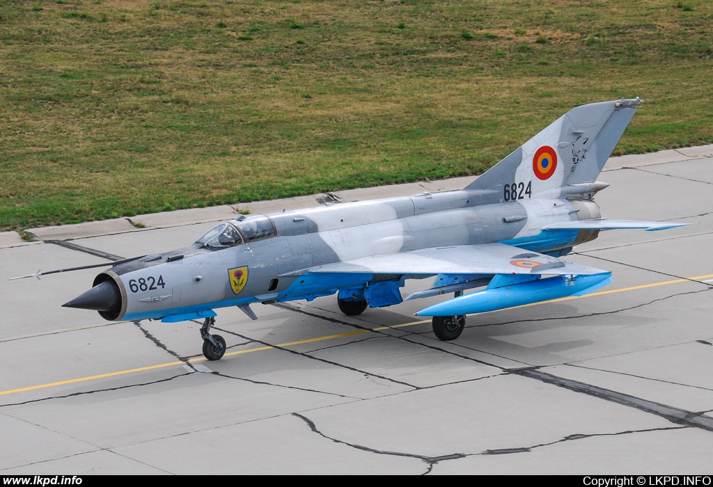 Romanian Air Force – Mikoyan-Gurevich MiG-21MF-75 6824