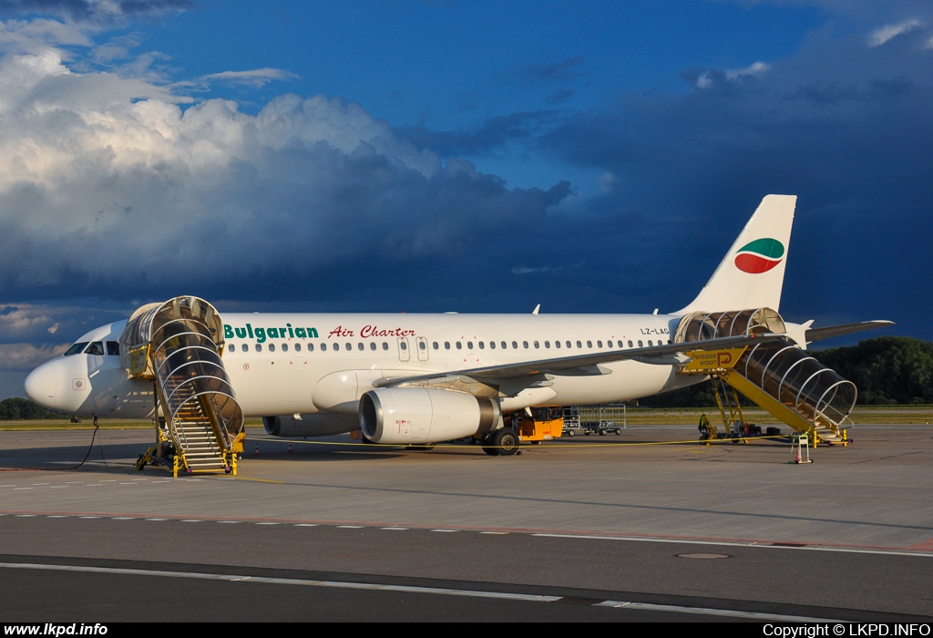 Bulgarian Air Charter – Airbus A320-231 LZ-LAG