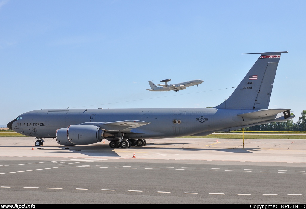 USAF – Boeing KC-135R Stratotanker 63-7988