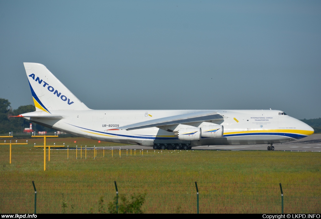 Antonov Design Bureau – Antonov AN-124-100M-150 UR-82009