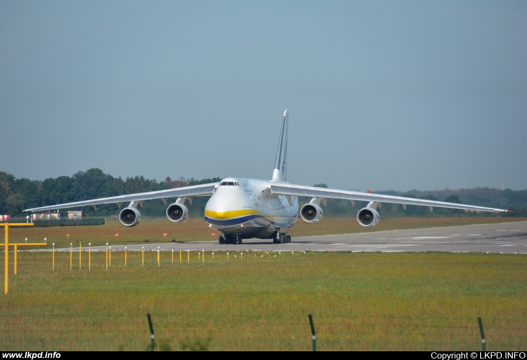 Antonov Design Bureau – Antonov AN-124-100M-150 UR-82009