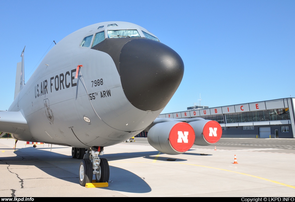 USAF – Boeing KC-135R Stratotanker 63-7988