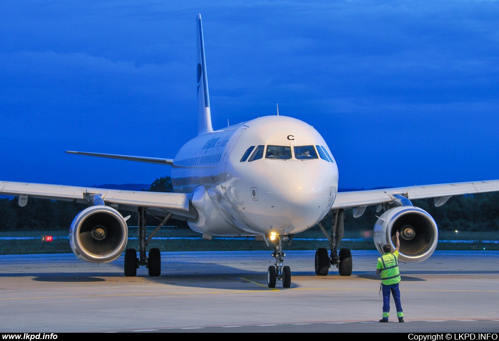 Bulgarian Air Charter – Airbus A320-231 LZ-LAC