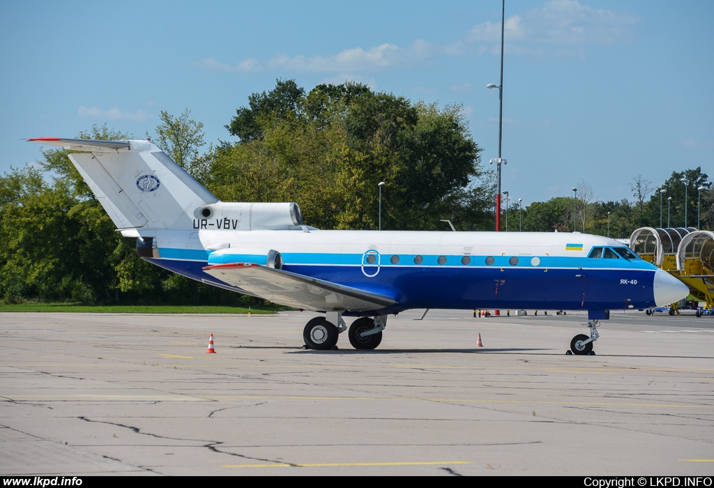 Motor Sich – Yakovlev YAK-40 UR-VBV