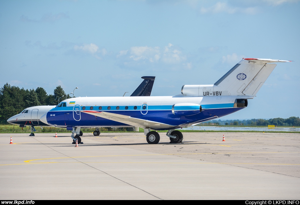 Motor Sich – Yakovlev YAK-40 UR-VBV