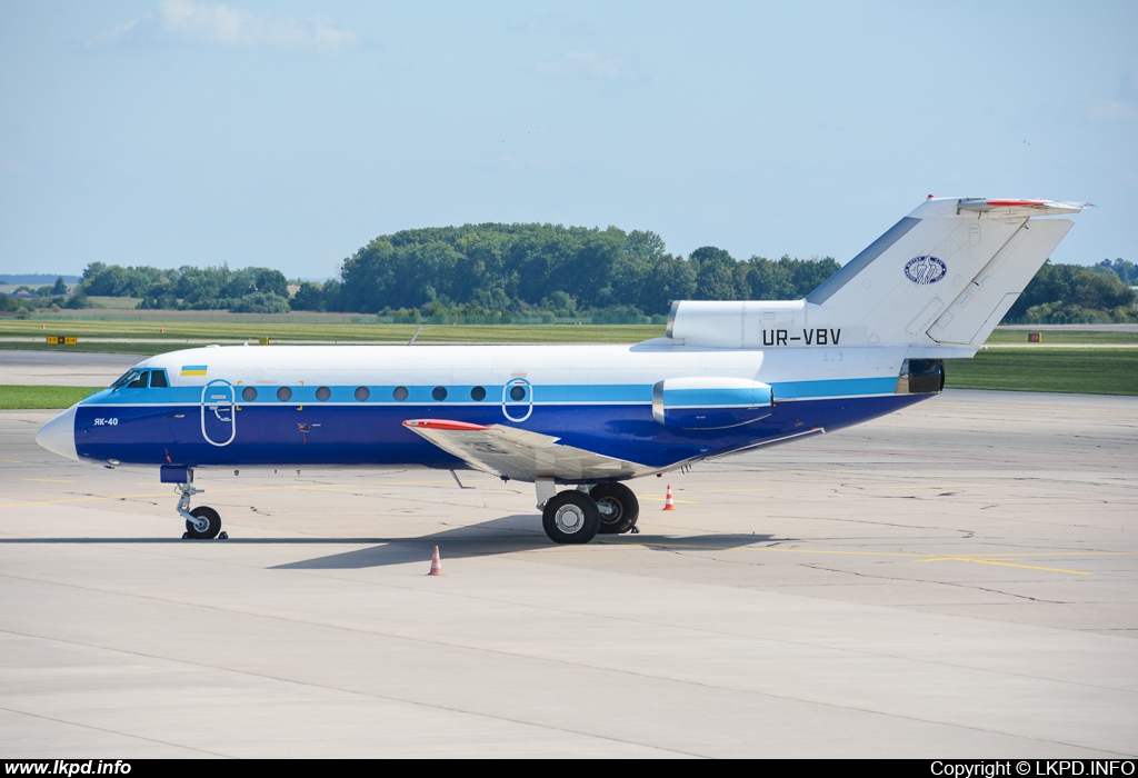 Motor Sich – Yakovlev YAK-40 UR-VBV