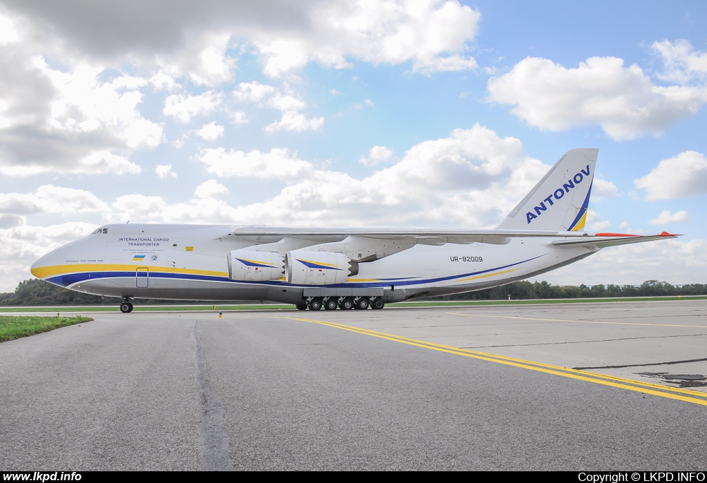 Antonov Design Bureau – Antonov AN-124-100M-150 UR-82009