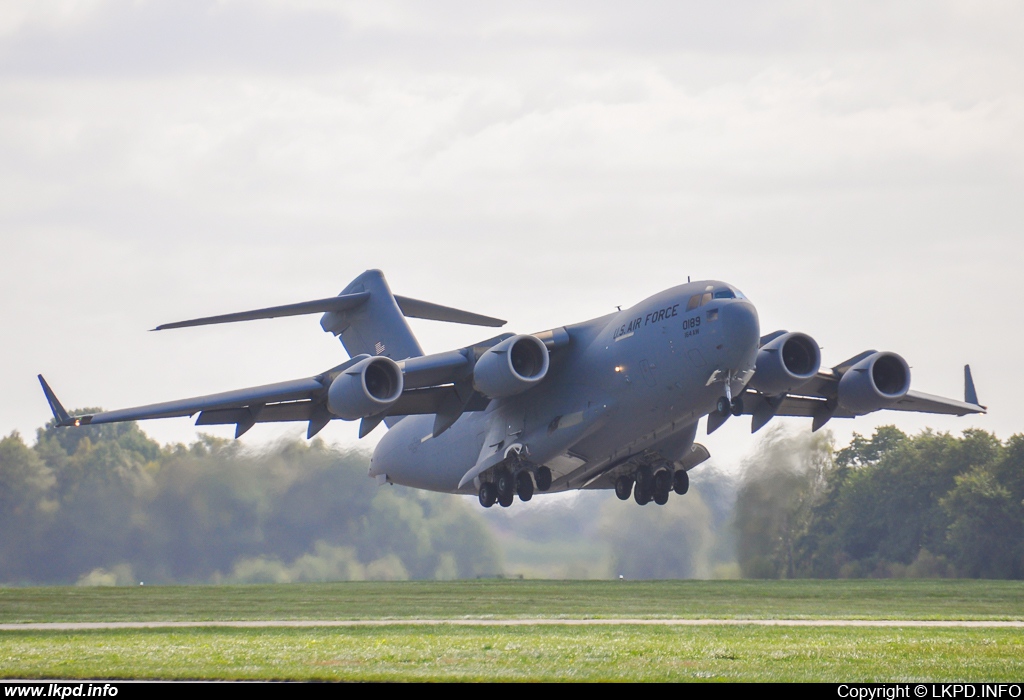 USAF – McDonnell Douglas C-17A Globemaster 01-0189