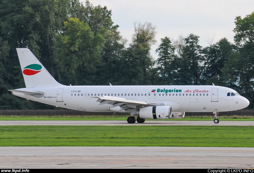 Bulgarian Air Charter – Airbus A320-231 LZ-LAE