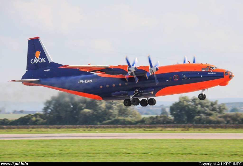 CAVOK – Antonov AN-12B UR-CNN