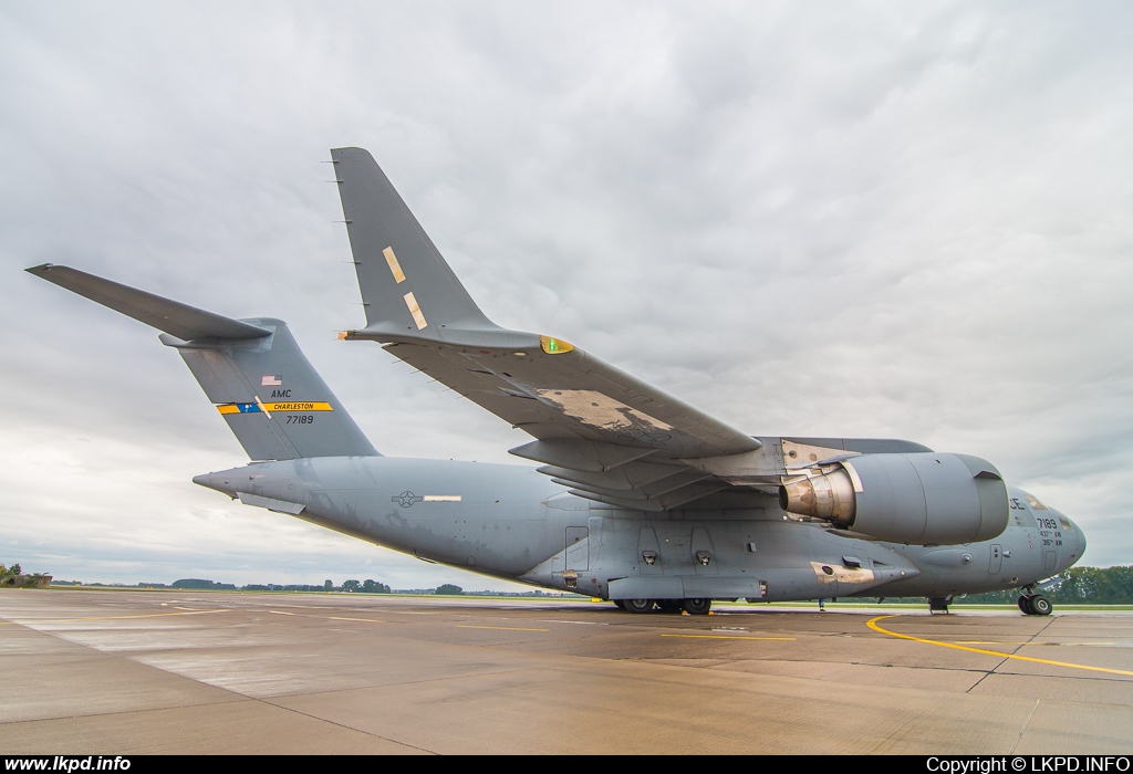 USAF – McDonnell Douglas C-17A Globemaster 07-7189