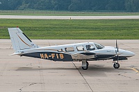 Private/Soukrom – Piper PA-34-220/III HA-FIB