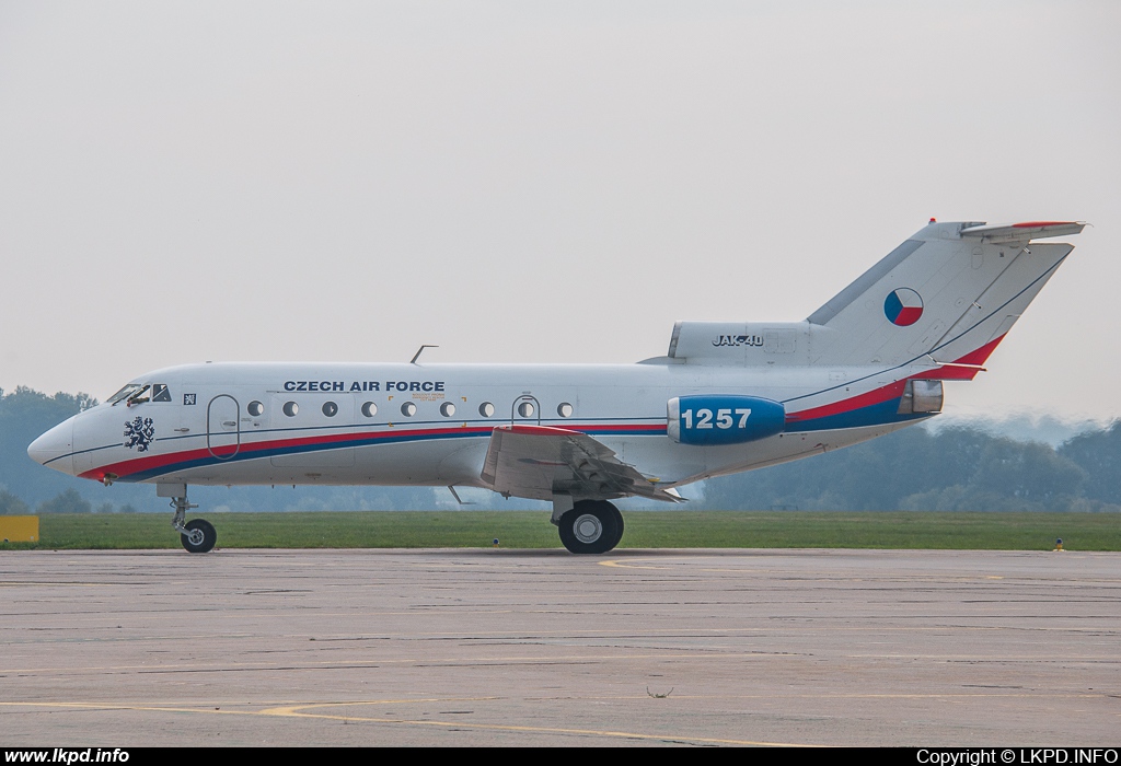 Czech Air Force – Yakovlev YAK-40 1257