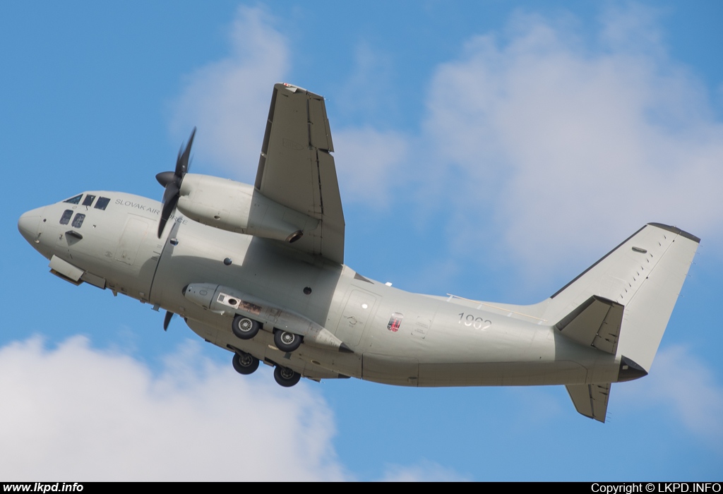 Slovakia Air Force – Alenia C-27J Spartan 1962