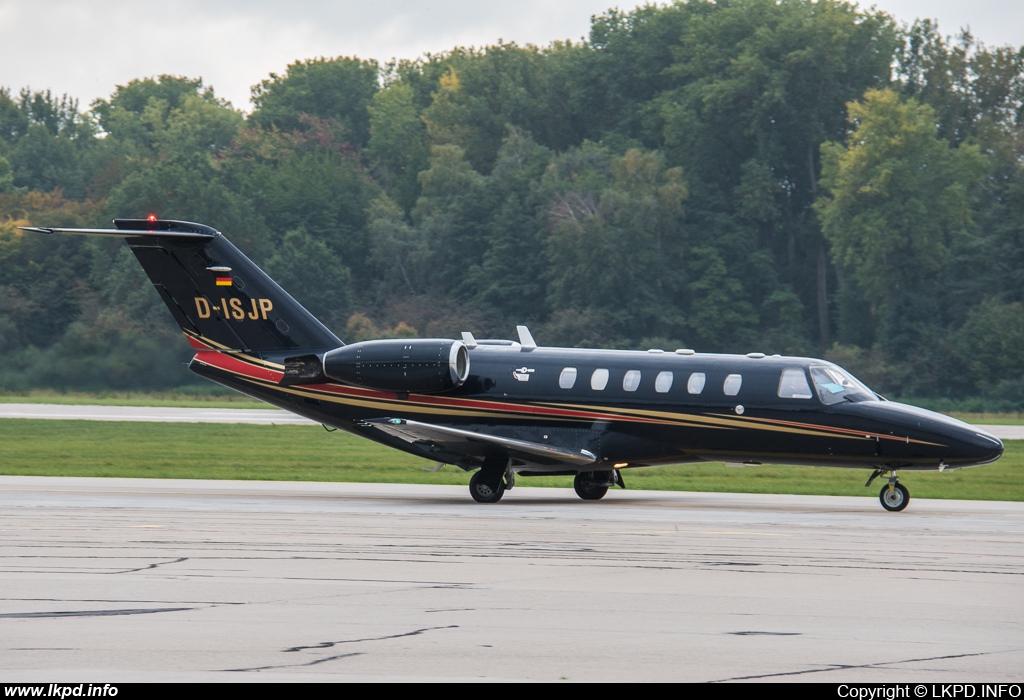 Private/Soukrom – Cessna C525A CJ2 D-ISJP