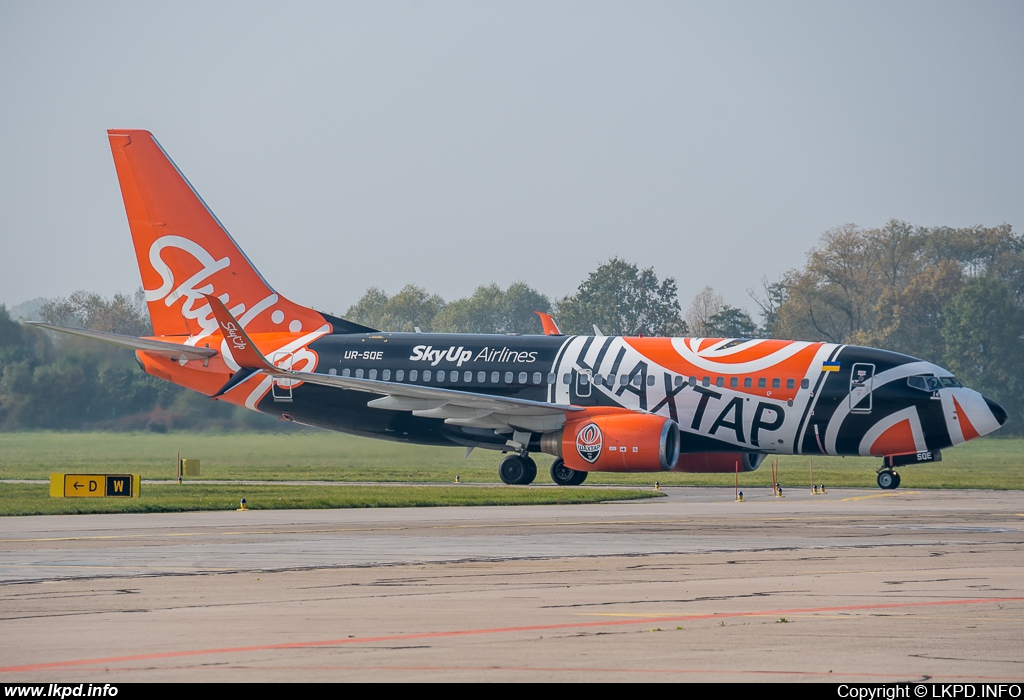 SkyUp – Boeing B737-75C UR-SQE