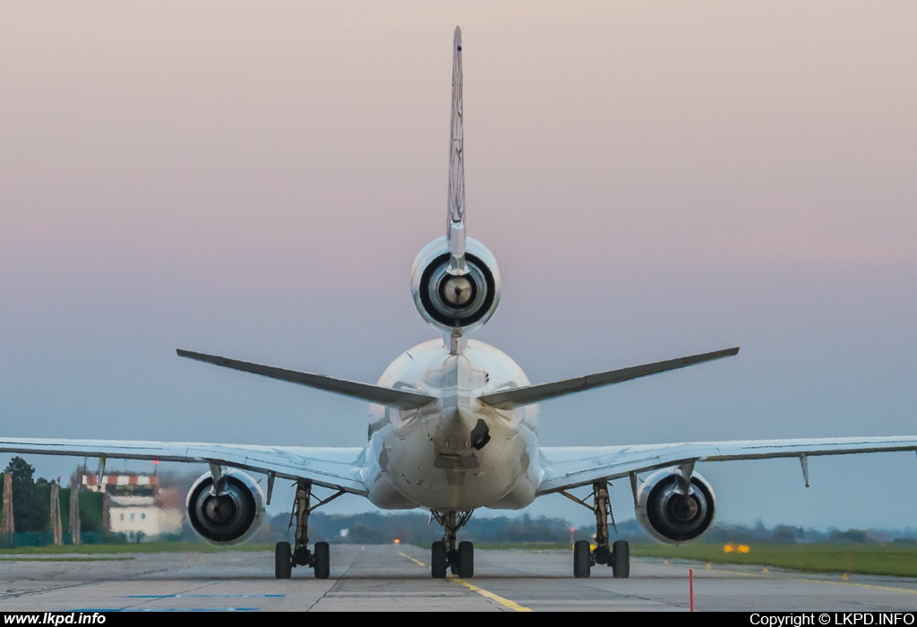 Western Global Airlines – McDonnell Douglas MD-11F N412SN