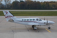 Private/Soukrom – Cessna 425/I N1224J