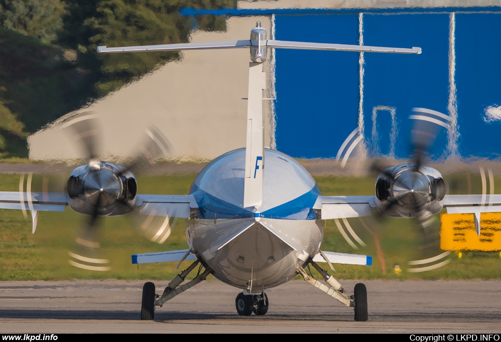 Airailes – Piaggio P-180 Avanti II F-HTRY