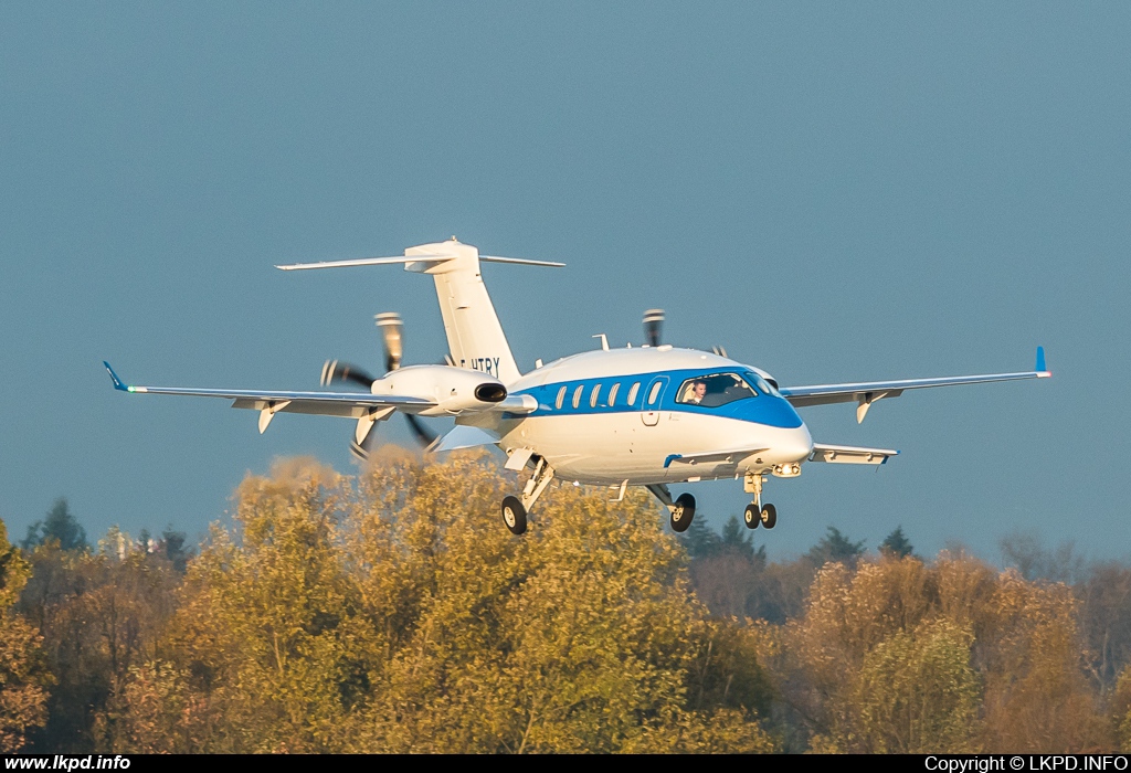 Air Ailes – Piaggio P-180 Avanti II F-HTRY