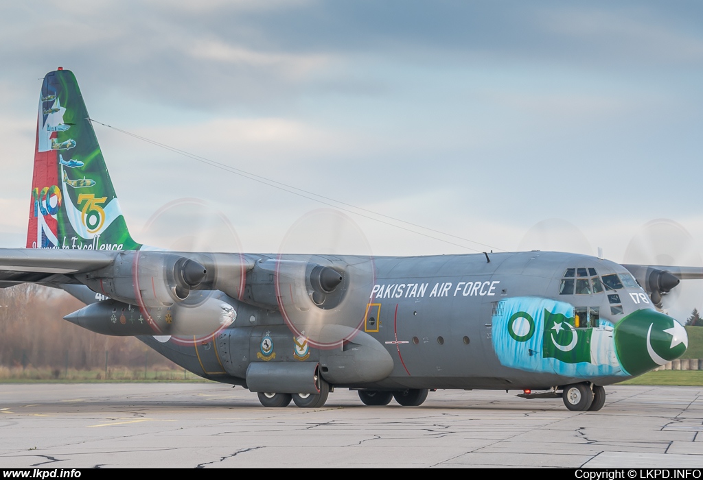 Pakistan Air Force – Lockheed C-130E Hercules 4178