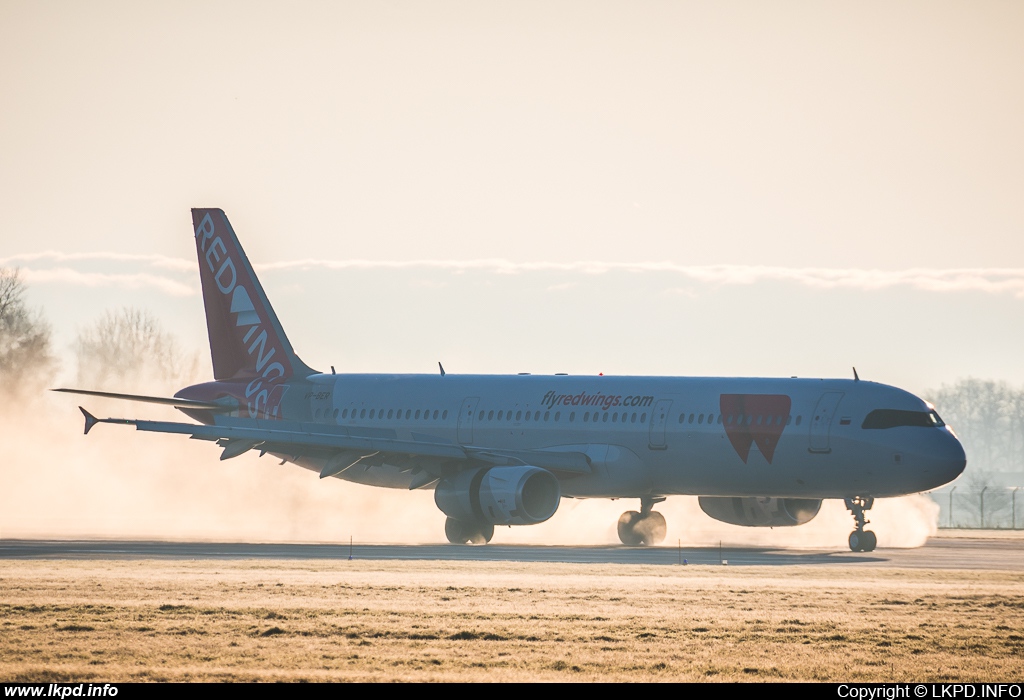 Red Wings – Airbus A321-231 VP-BER