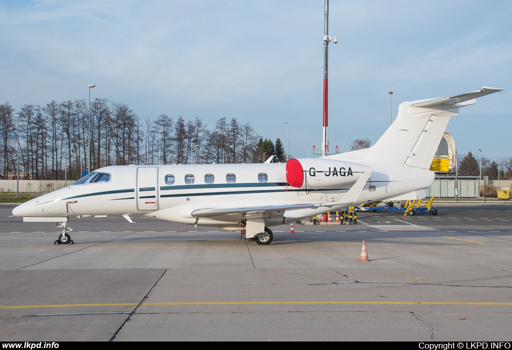 London Executive Aviation – Embraer EMB-505 Phenom 300 G-JAGA