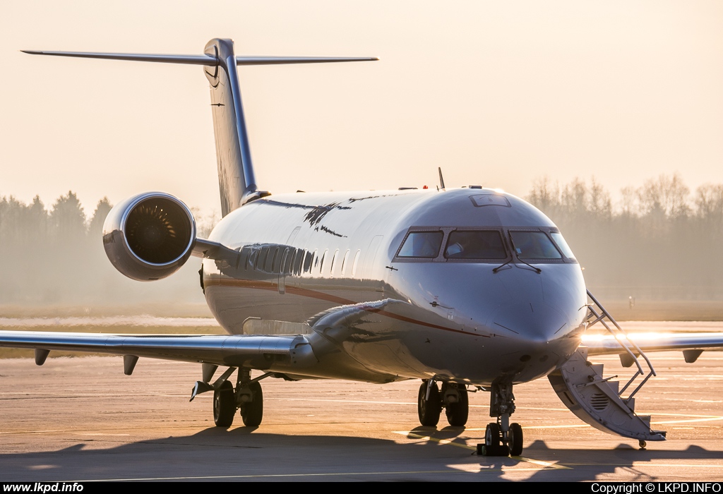 VistaJet – Bombardier Challenger 850 9H-ILA