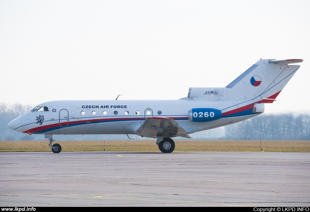 Czech Air Force – Yakovlev YAK-40 0260